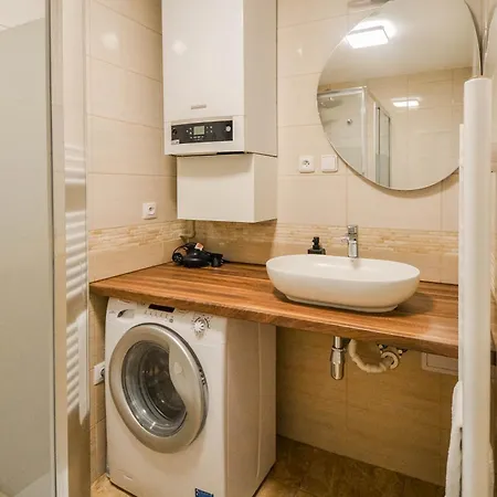 Celebration Flat By Ruterra Prague