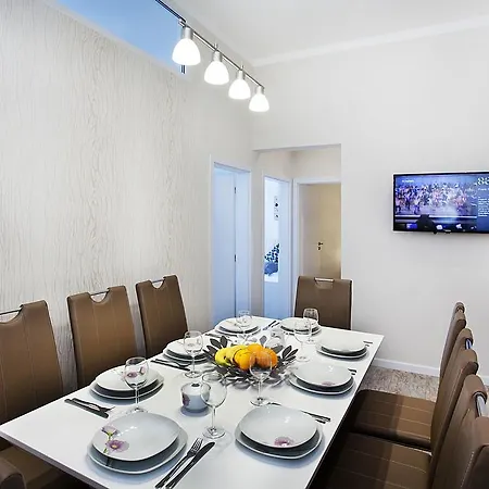 Celebration Flat By Ruterra *