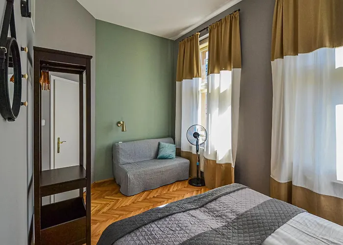 Apartment Celebration Flat By Ruterra